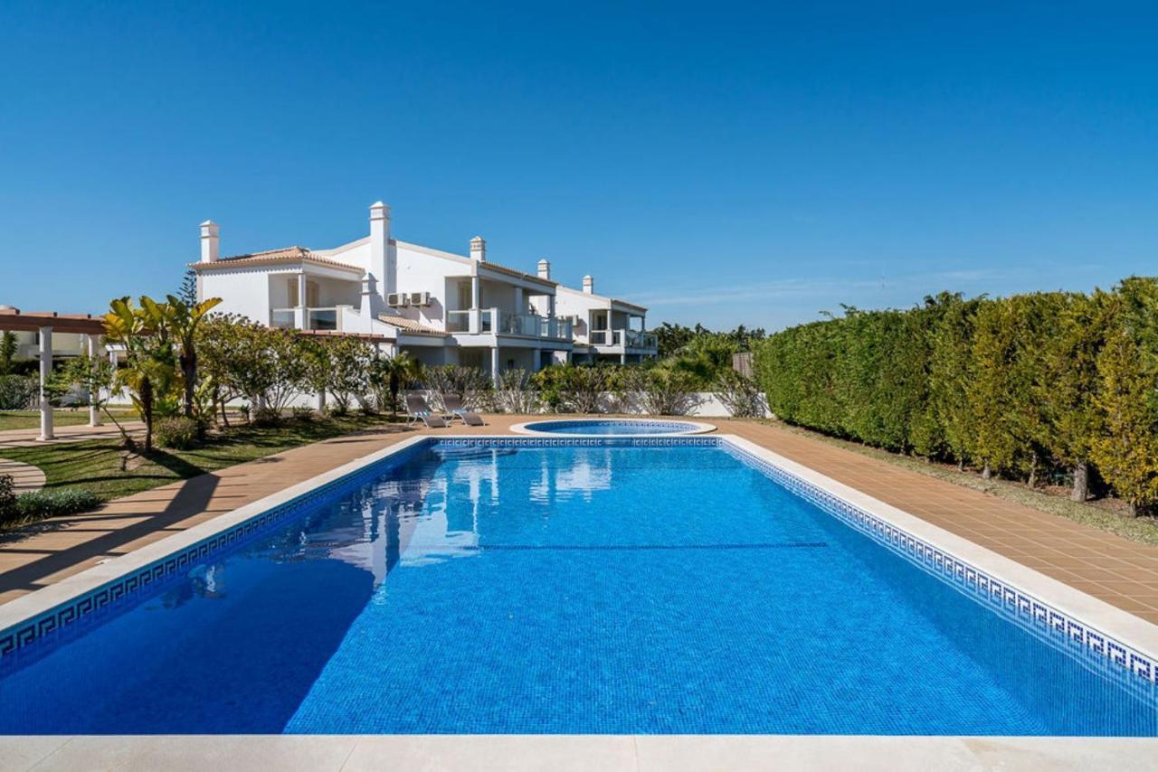 Villa Cantinho - Superb townhouse for 6 persons at Galé Albufeira Extérieur photo